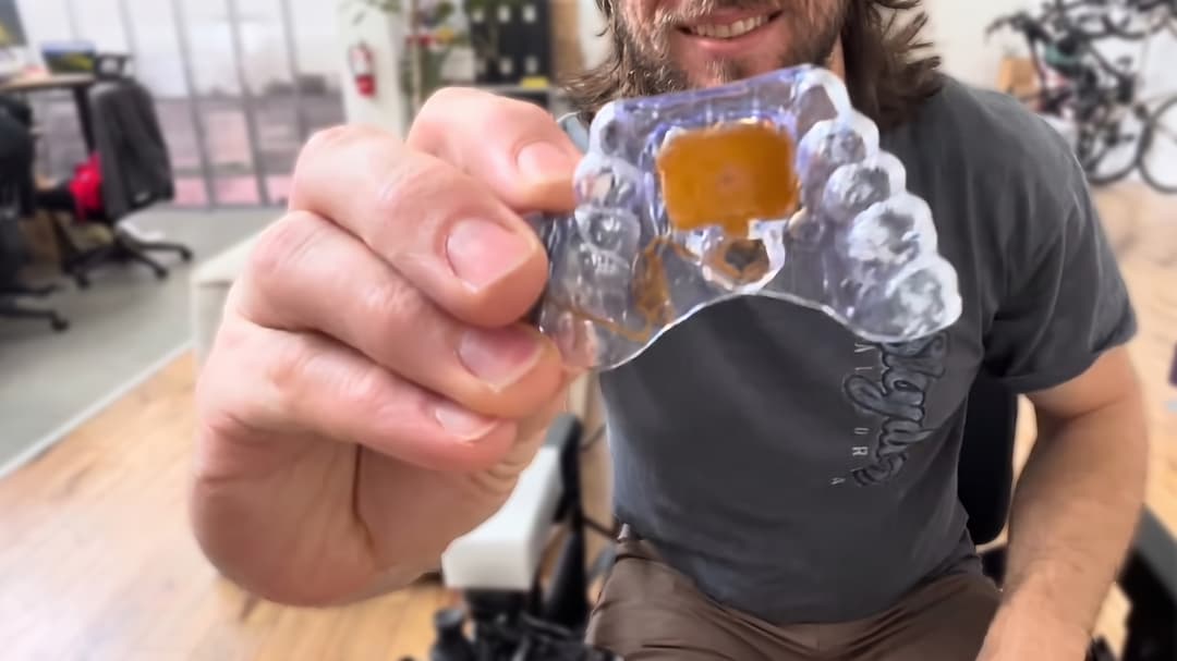 Entretenimiento: el caso de MouthPad suma nuevos detalles